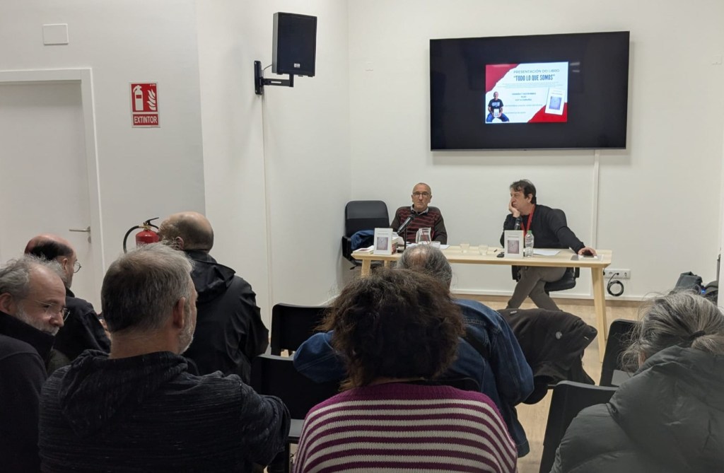 [Ateneo] Galería de imaxes da presentación de “Todo lo que somos”, de Luis&nbsp;Camarero